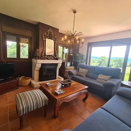 Juan Villa La Adrada