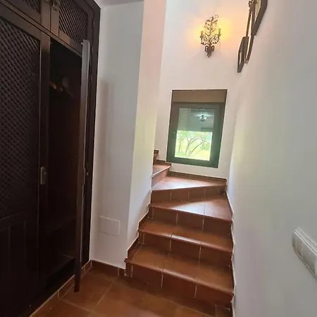 Juan Villa *
